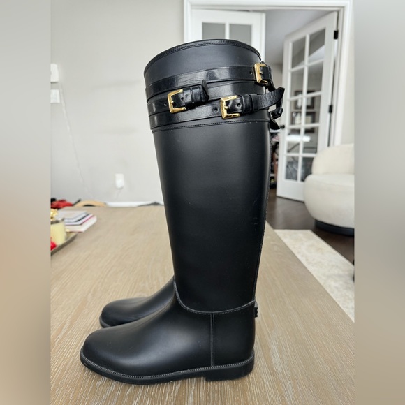Authentic Burberry Riding Rain Boots - Picture 2 of 7